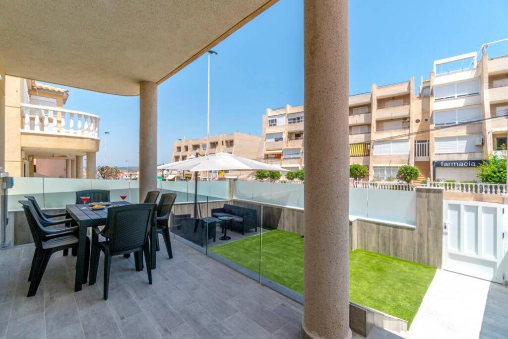 Villa-Capricho Playa - Zeus ตอร์เรเวียคา ภายนอก รูปภาพ